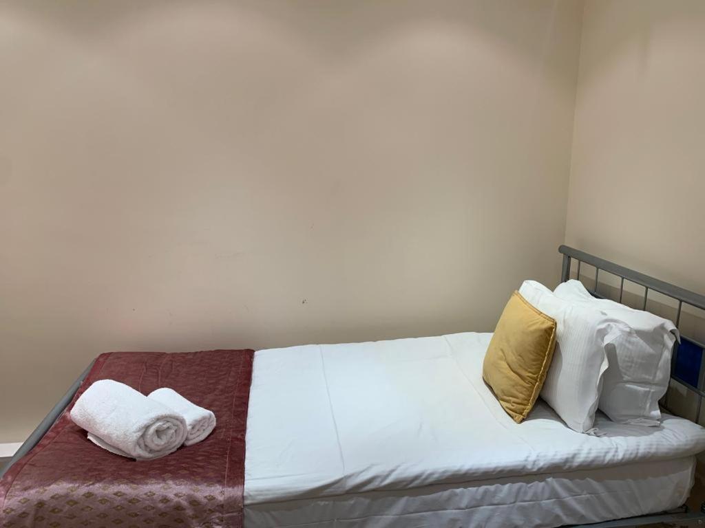 Lovely 3 Bedroom Apartment London Ngoại thất bức ảnh